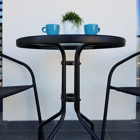 Apartment Chilliapartamenty - Navigator - Mustang Kolberg